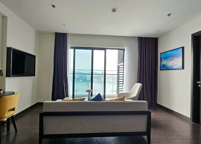 Căn hộ Sapphire S2 - Tầng 25 - 31 - 2 Phòng Ngủ Hạ Long